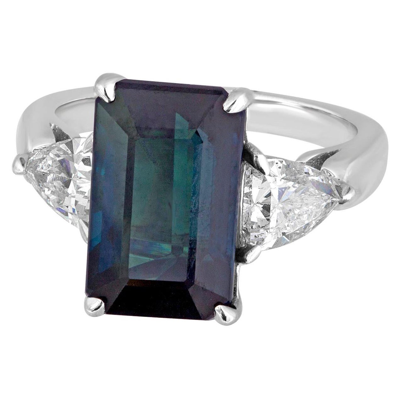 Certified 7.48 Carat No Heat Greenish Blue Step Cut Sapphire Diamond Gold Ring