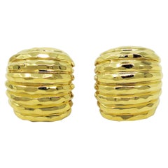 Henry Dunay Hammered Ridged 18 Karat Yellow Gold Clip-On Earrings