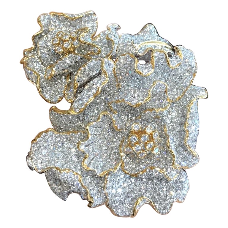 47.80 Carats Diamond Flower Bangle Bracelet in 18k White & Yellow Gold
