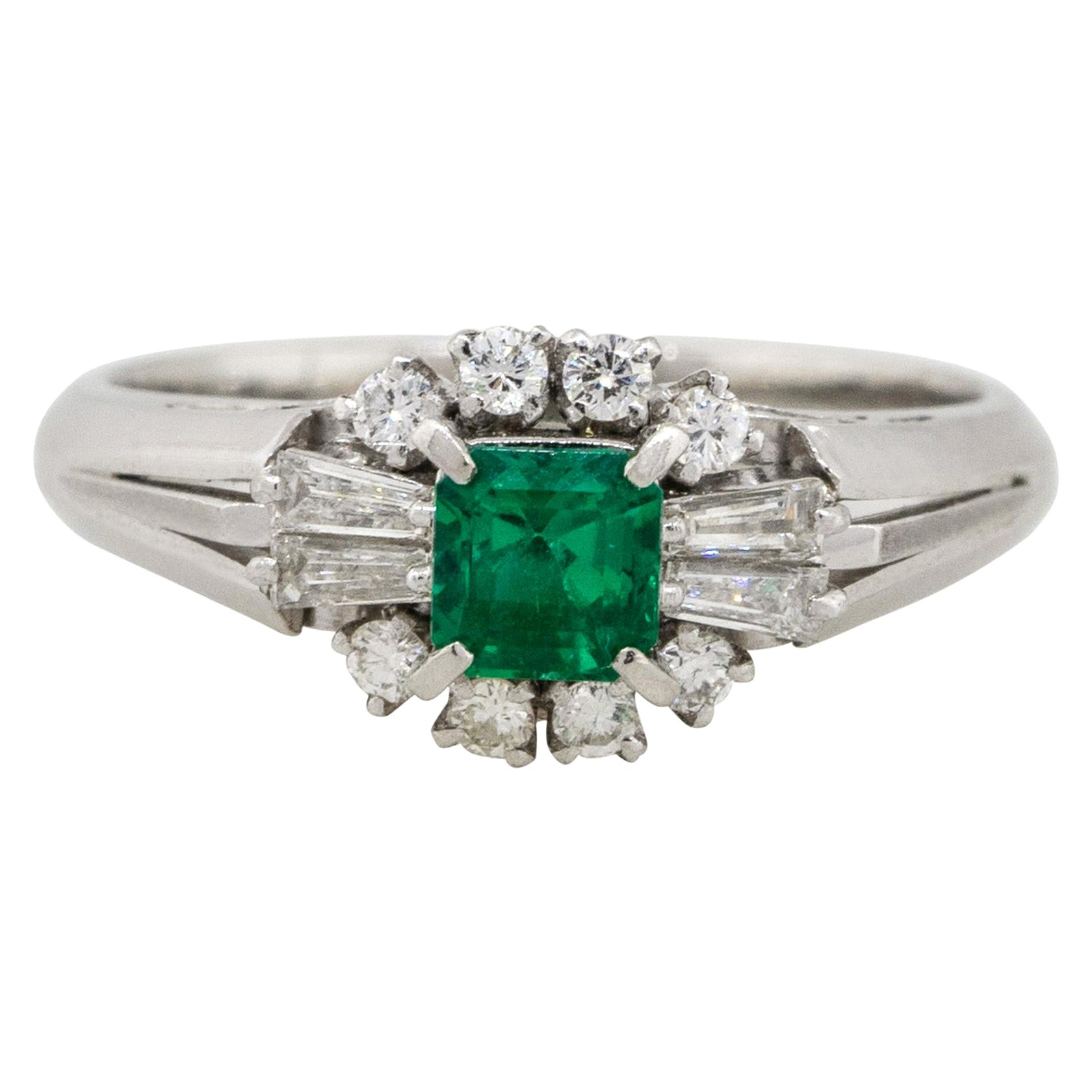 0.39 Carat Emerald Center Diamond Cocktail Ring Platinum in Stock For Sale