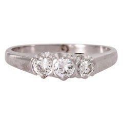 Ring with 3 brilliant-cut diamonds total approx. 0.4 ct,