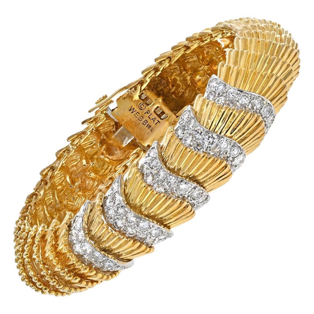 David Webb Platinum & 18K Yellow Gold Scalloped Diamond Bracelet