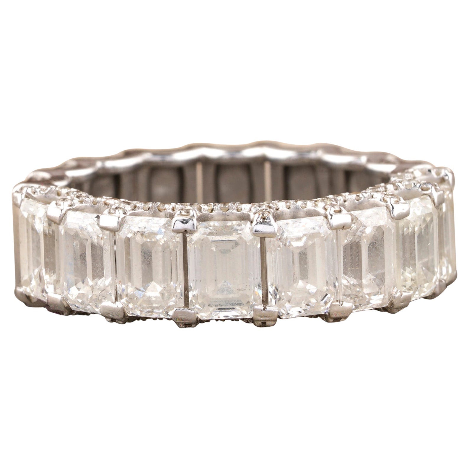 Customizable Emerald Cut Diamond Eternity Ring in 14K Solid Gold For ...
