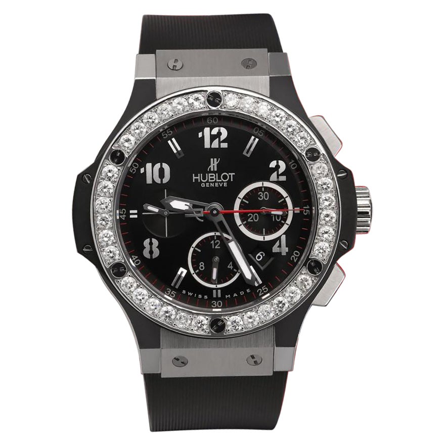 Hublot Big Bang Montre chronographe personnalisée avec lunette en diamants pour hommes, 301.SX.130.RX