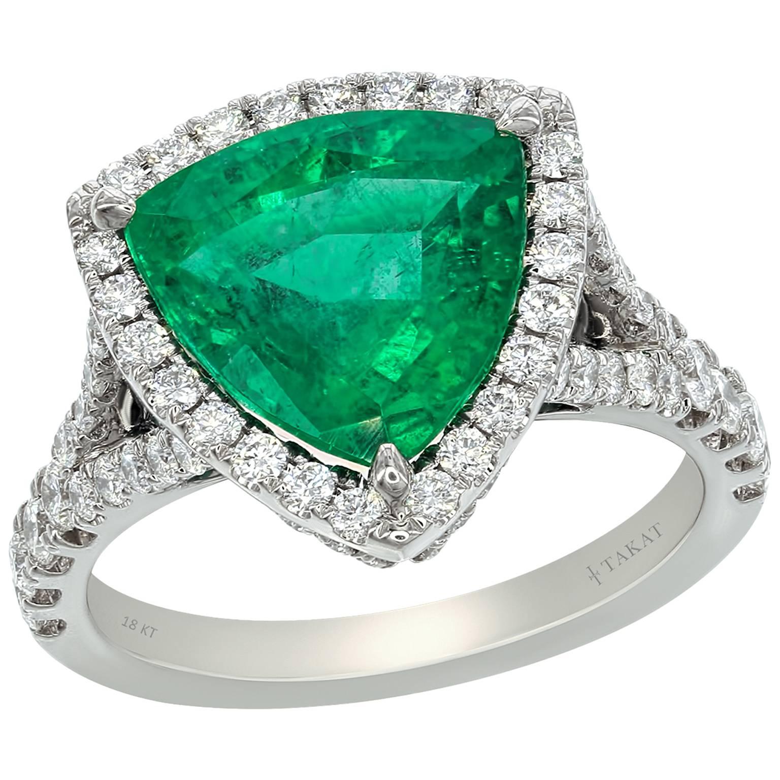 Trillion Cut Emerald & Diamond 18 Karat White Gold Cocktail Ring