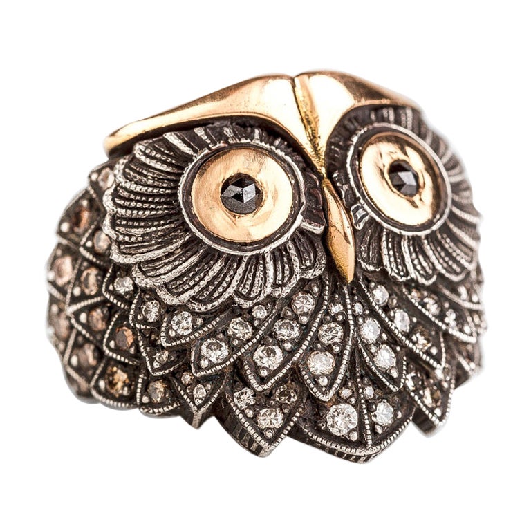 Taru Jewelry Owl Diamond Yellow Gold and Silver Ring For Sale