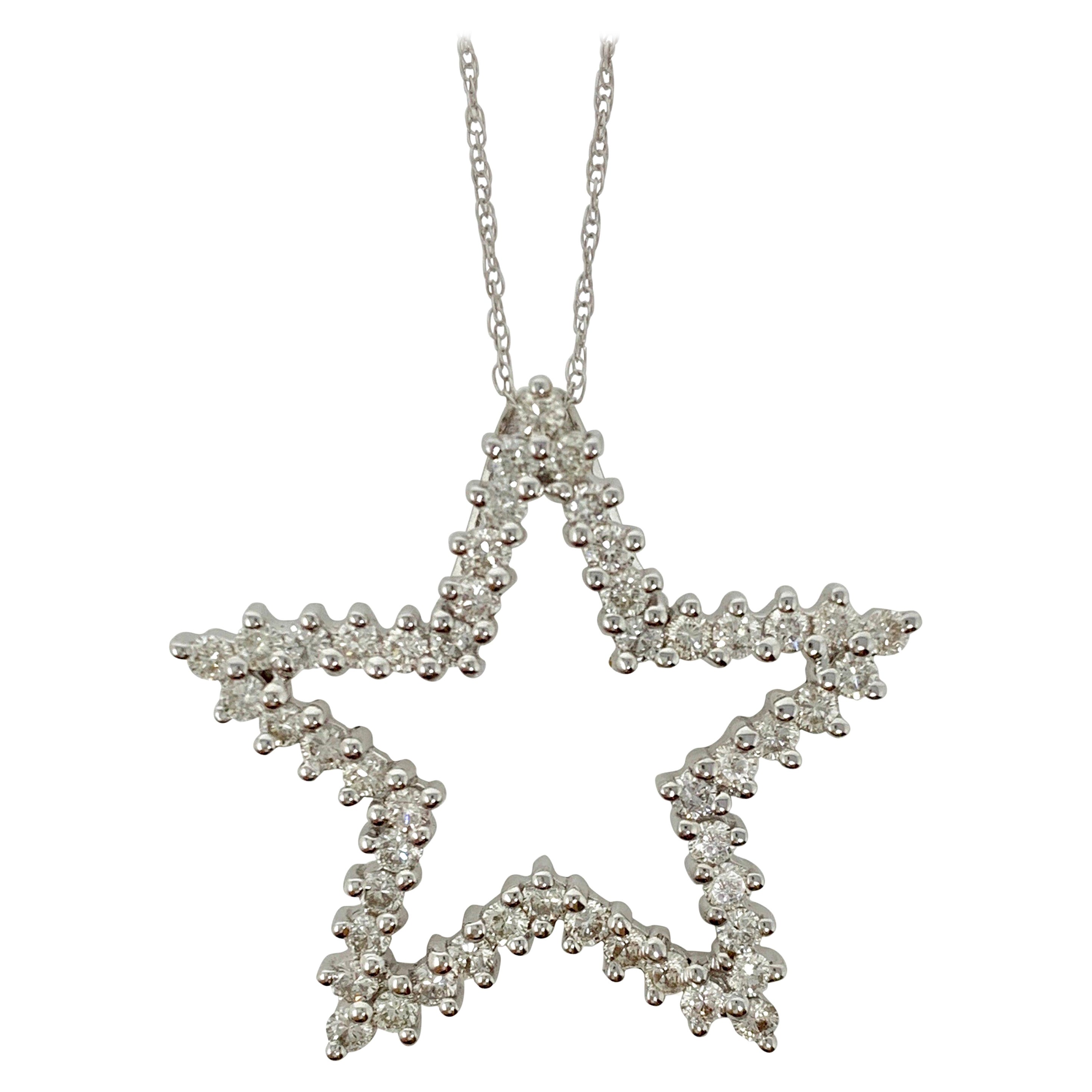 Pendentif étoile blanche en diamants ronds et brillants de style Tiffany.  en vente