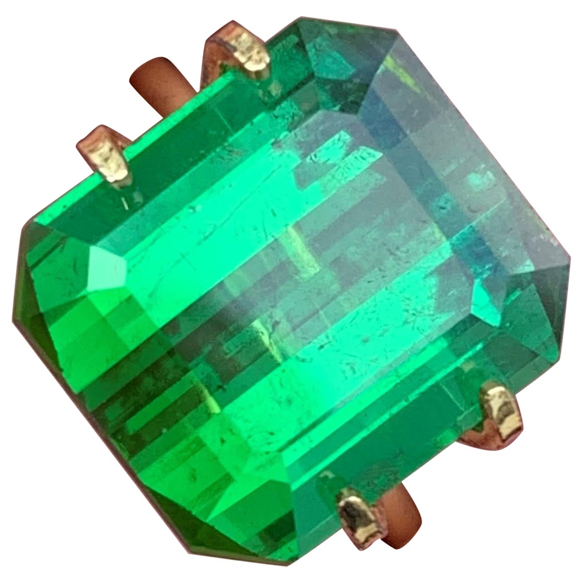 11.30 Carat Lustrous Rich Green Color Faceted Tourmaline SI Clarity For Sale