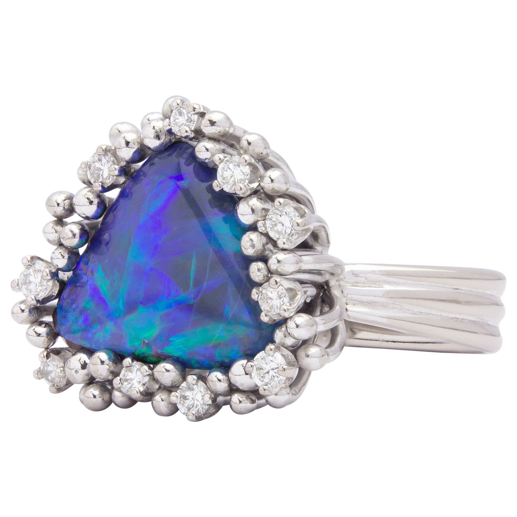 Grima Ring in 18 Karat White Gold With an Opal & Diamonds