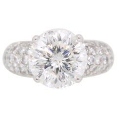 6,35CTW Diamantring aus Platin mit einem 4,55CT Star 129 Diamant in der Mitte