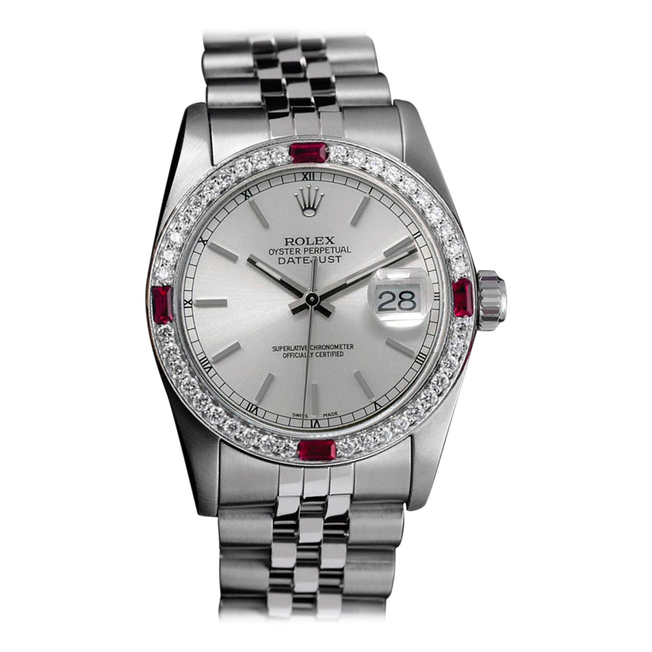 Montre en acier Datejust 68274 avec cadran bâton en argent et lunette en diamants et rubis