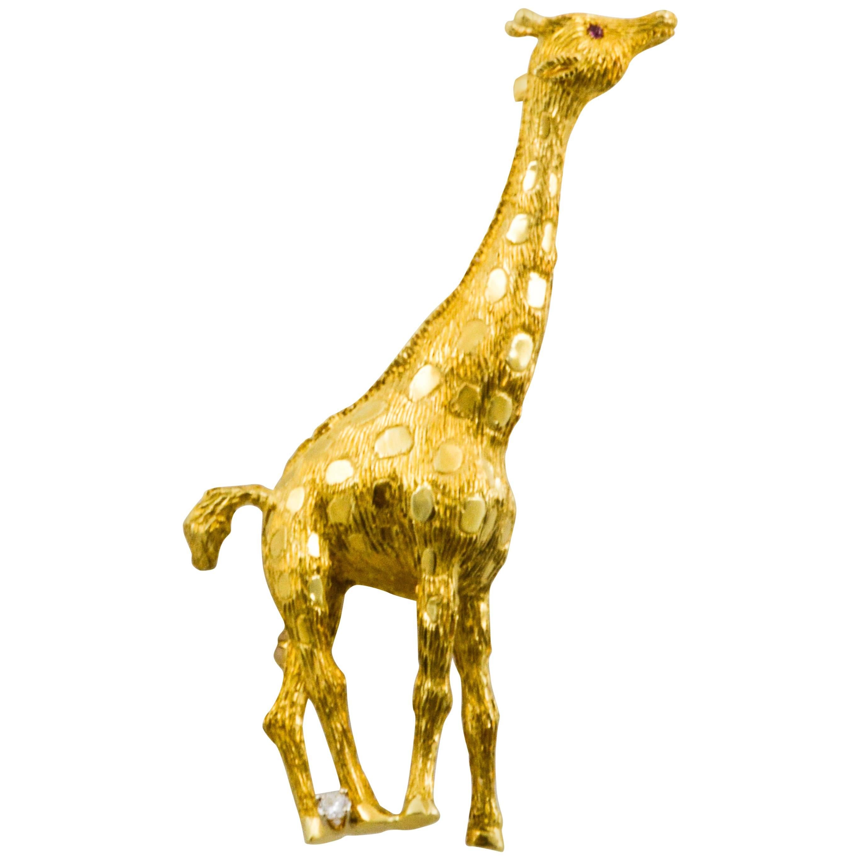 Pampillonia 18 Karat Gold Giraffe Brooch from Eiseman Jewels