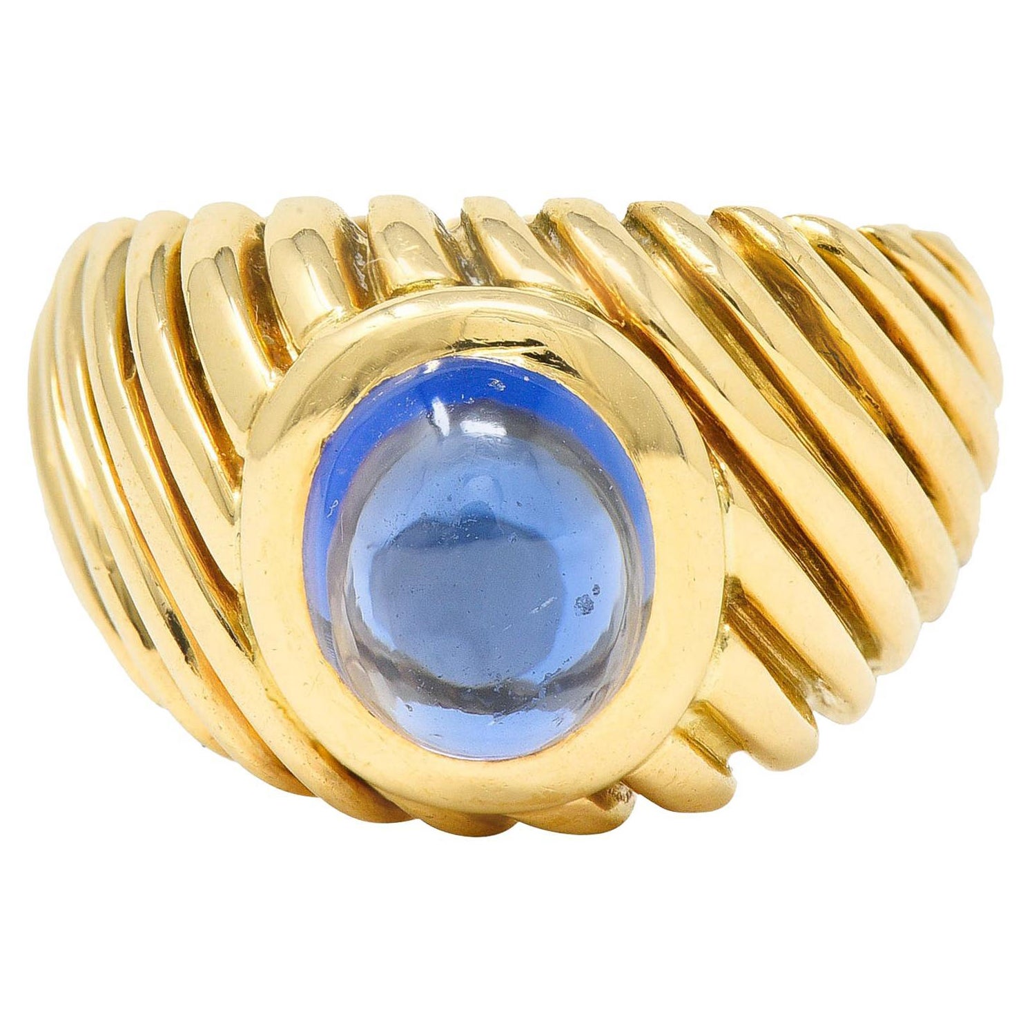 1960's Vintage Sapphire Cabochon 18 Karat Gold Unisex Gemstone Ring
