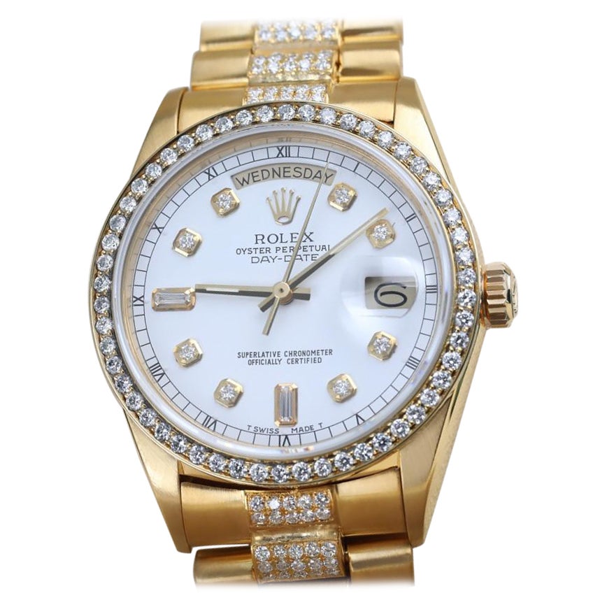 Rolex Montre présidentielle en or jaune 18 carats avec cadran blanc et diamants sur mesure en vente