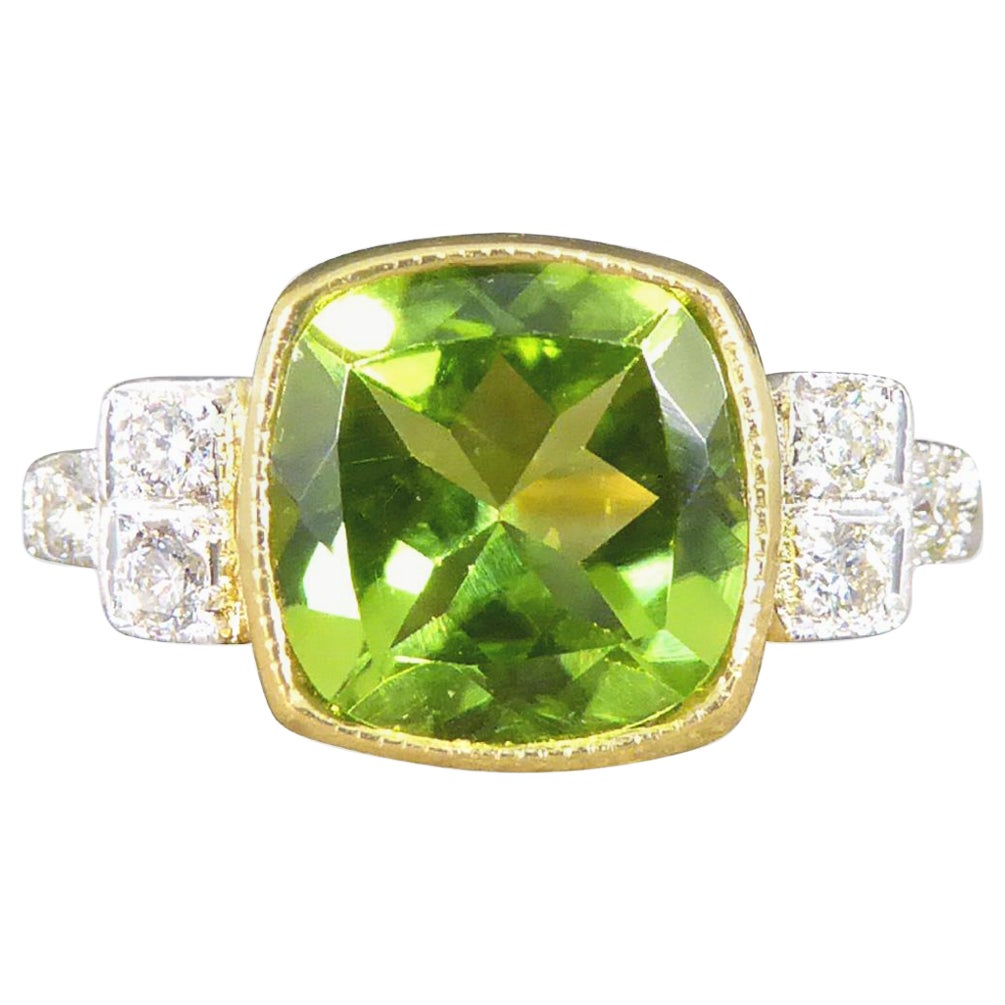 Edwardian Style Collar Set 2.12ct Peridot and Diamond Ring in 18ct Gold