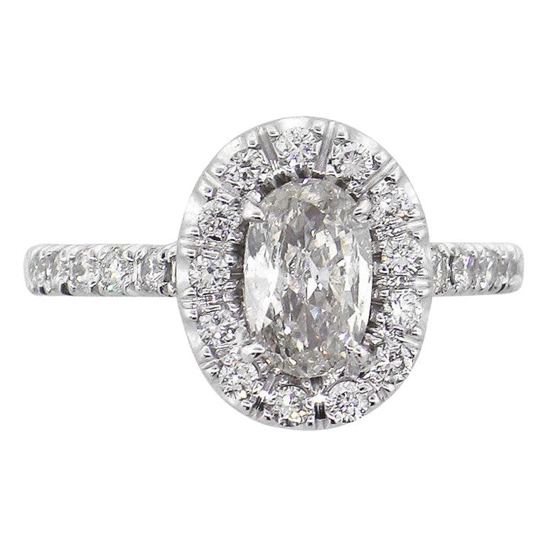 Oval Cut Diamond Halo Engagement Ring