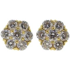 Van Cleef & Arpels Fleurette Diamond Gold Flower Stud Earrings