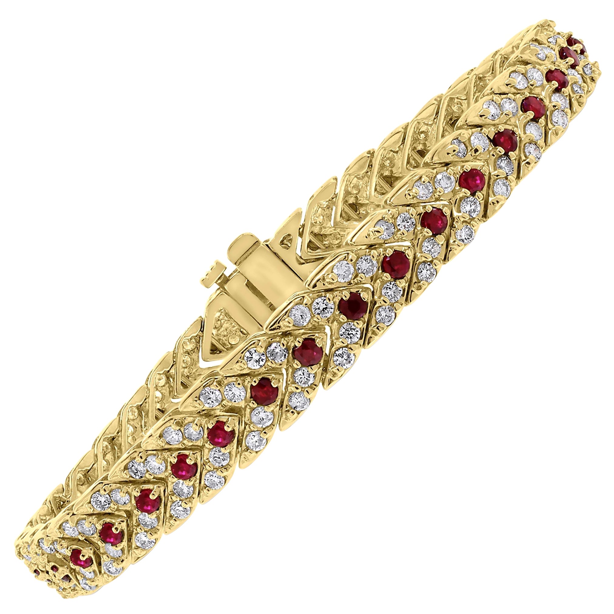 Beauvince Directions Bracelet (4.38 ct Diamonds & Rubies) in Yellow Gold For Sale