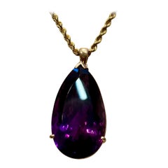 Collier pendentif en or jaune 14 carats avec une grande améthyste en forme de poire de 233 carats