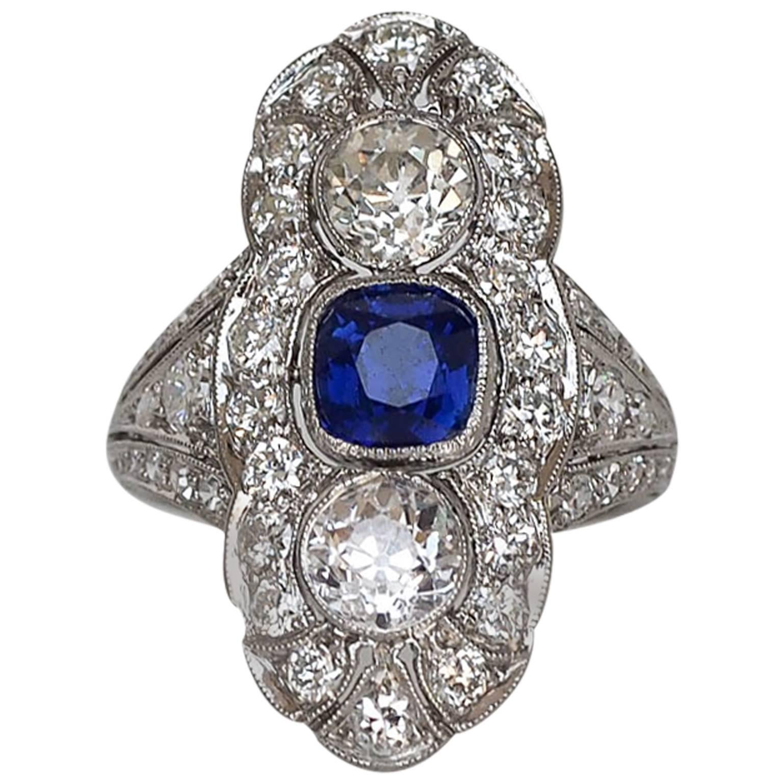1920s Art Deco 1.39 Carat Kashmir Sapphire Diamond Platinum Engagement Ring