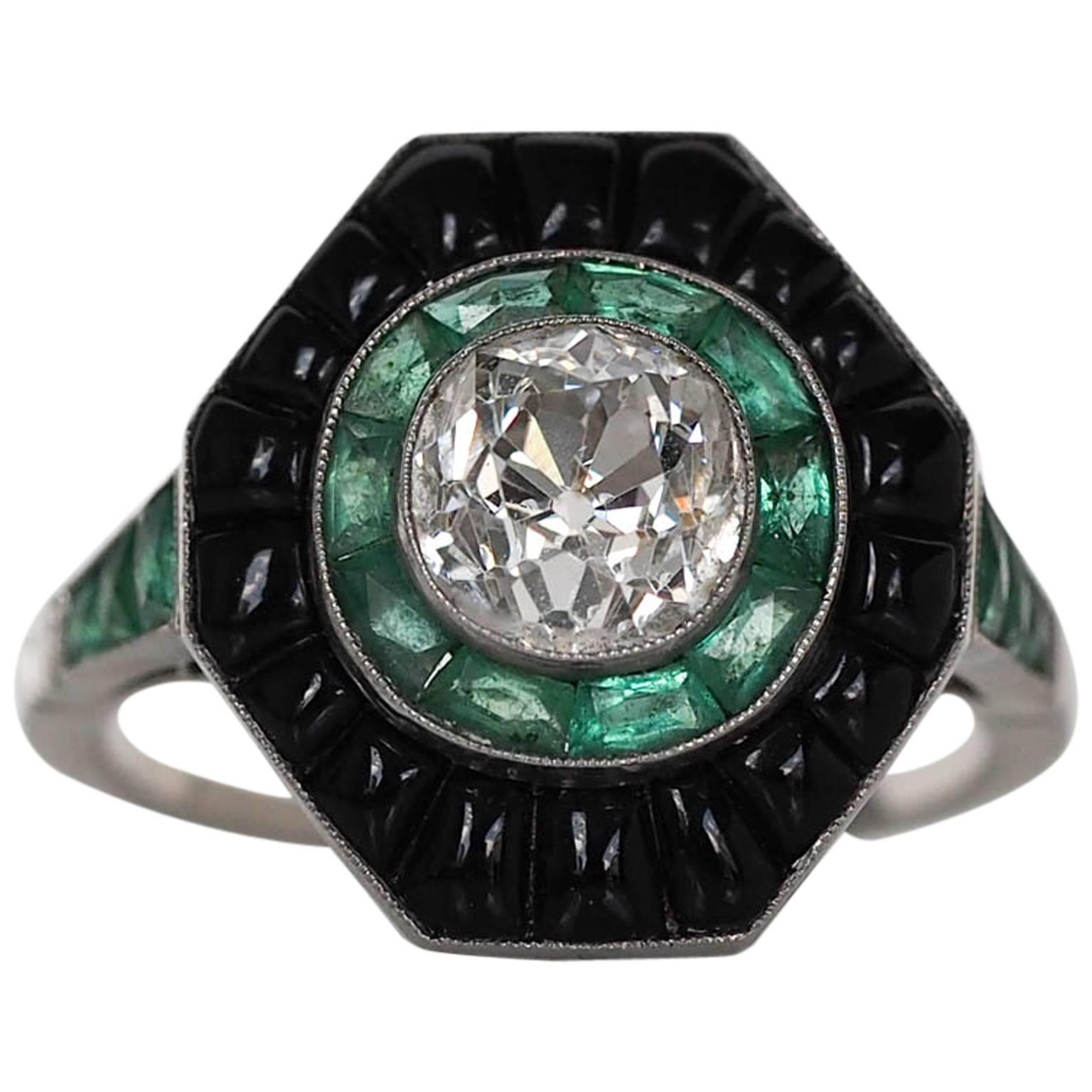 1930s Art Deco 1.20 Carat Old Cushion Cut Diamond Emerald Gold Halo Ring