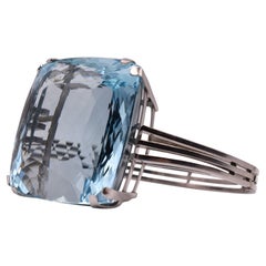 Retro 420ct Aquamarine Platinum Bangle