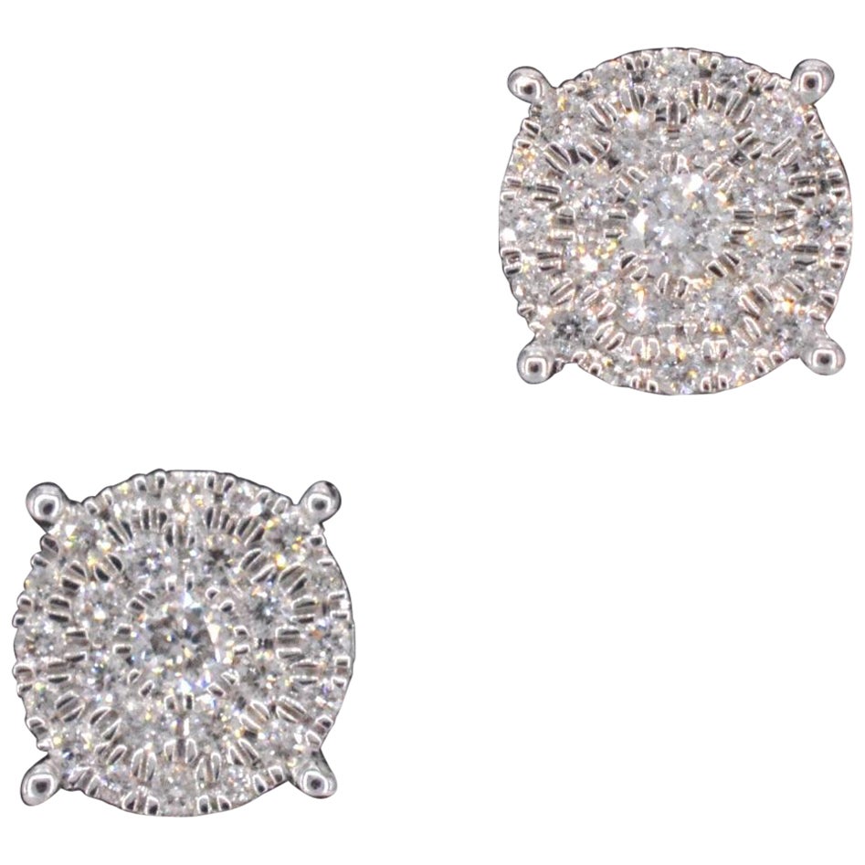 White Gold Earrings with a Brilliant Cut Diamond For Sale
