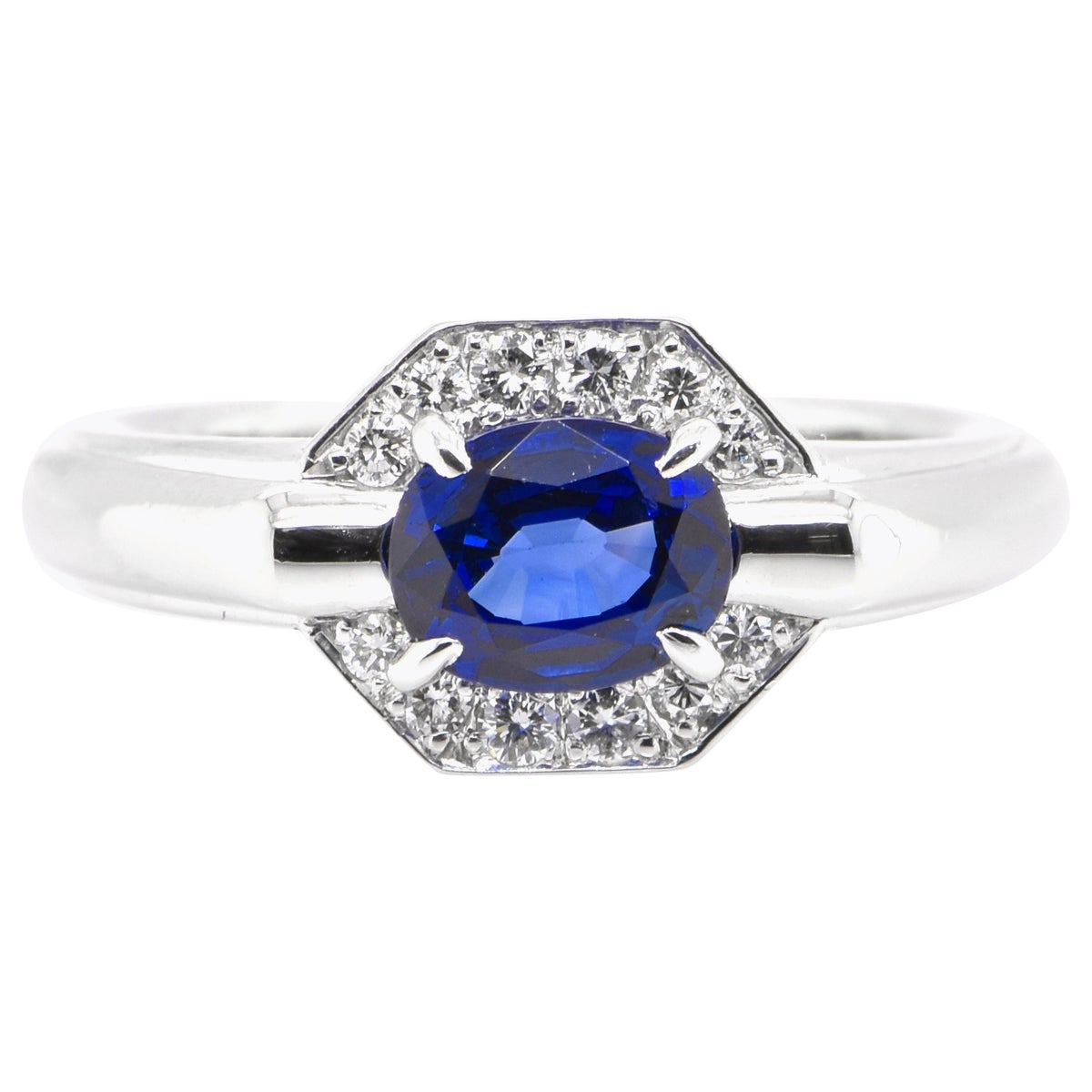 Anillo de zafiro natural y diamante de 1.20 quilates engastado en platino