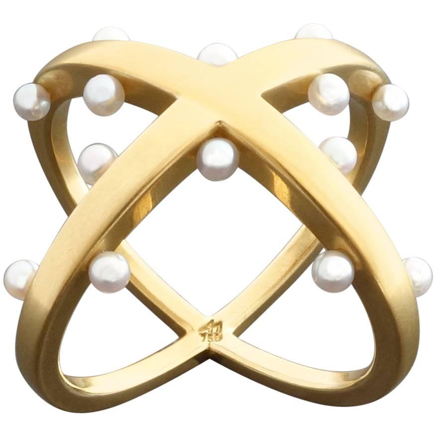 Angela Hubel 
Pearl Mesh
 Pearl Gold Modernist Ring For Sale
