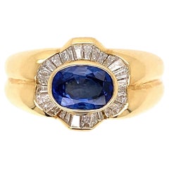 1.26 Carat Sapphire and Diamond Vintage Gold Ring Estate Fine Jewelry