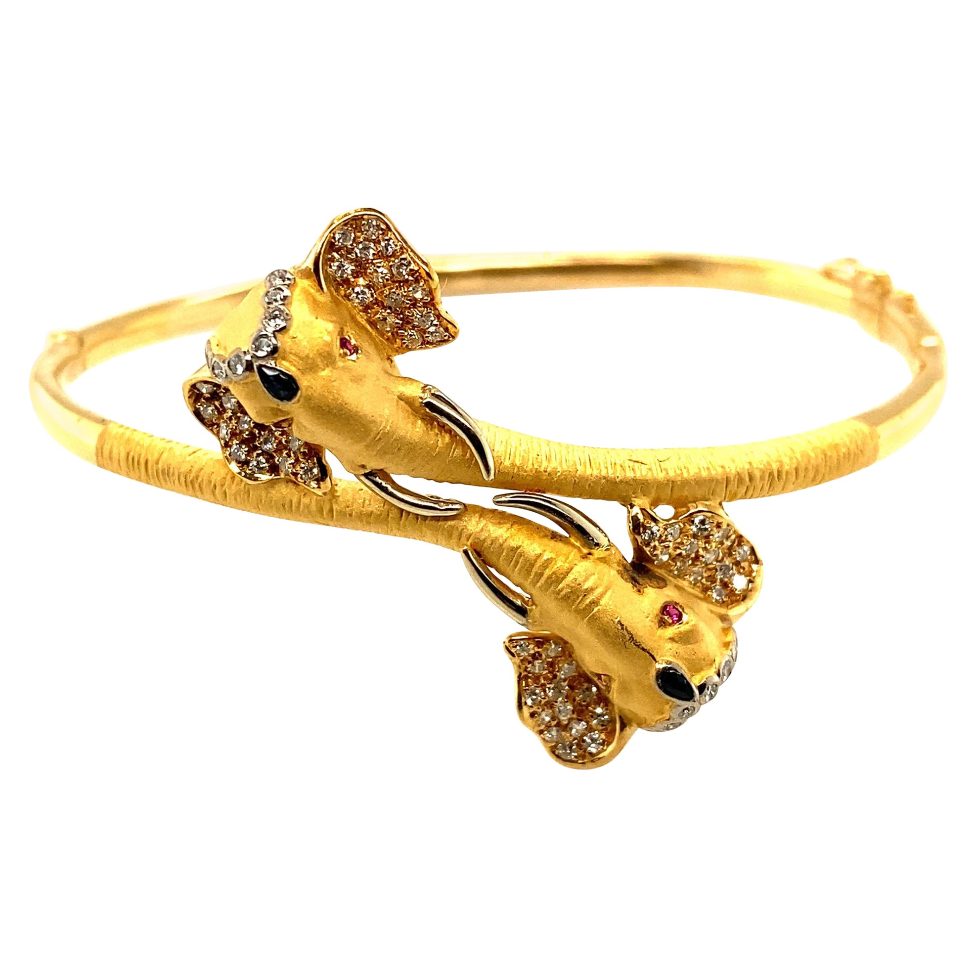 Carrara Y Carrara 18kt Yellow Gold Twin Elephant Bracelet with .48cts Diamonds For Sale