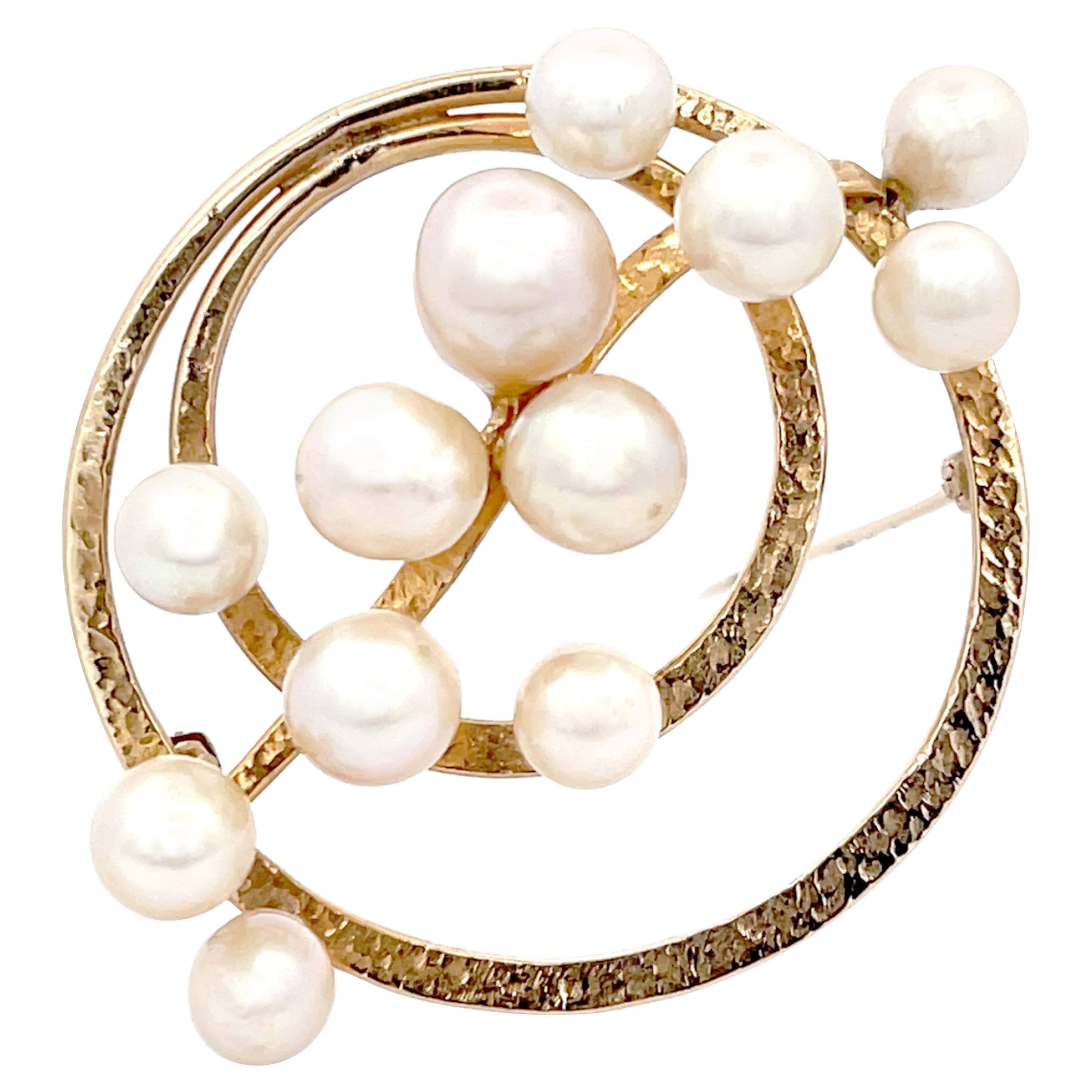 Mings Pearl Circle Brooch in 14k Yellow Gold For Sale