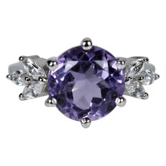 3.5 Carat Round Amethyst Gemstone Designer Ring