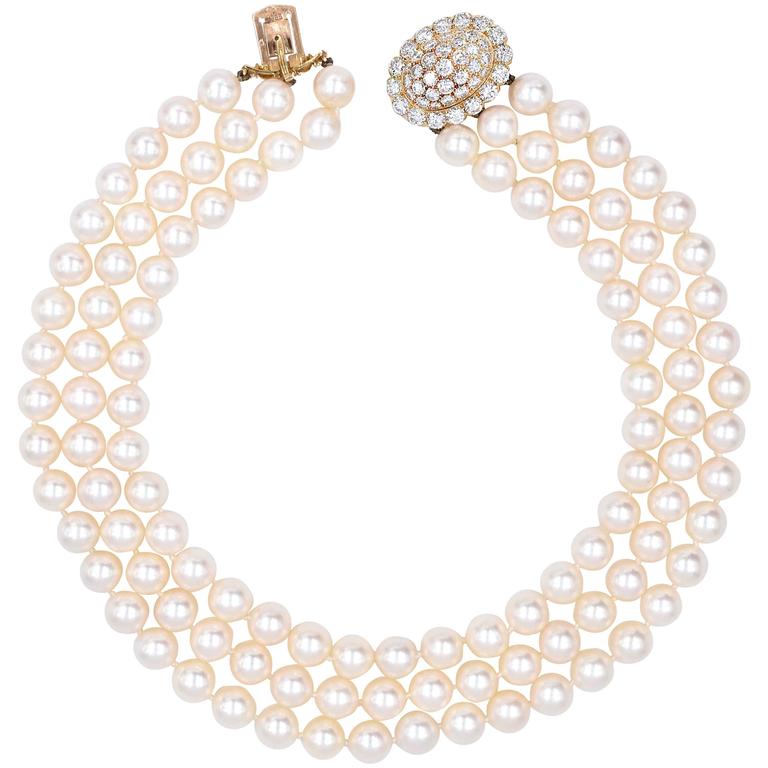 Van Cleef and Arpels Pearl Necklace For Sale at 1stdibs