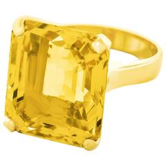 Fabulous 1950s Retro 20 Carat Citrine Gold Ring