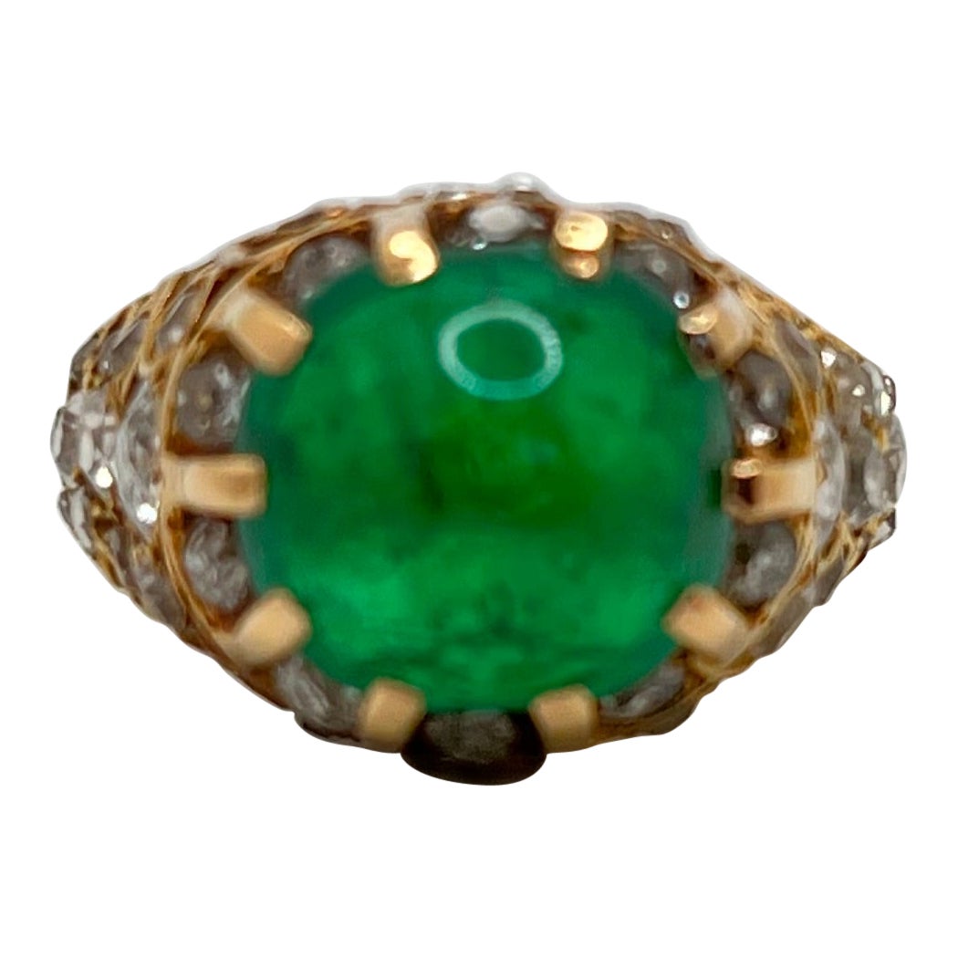 18k Yellow Gold Cabochon Emerald and Diamond Ring, French, Vintage, circa 1940s For Sale