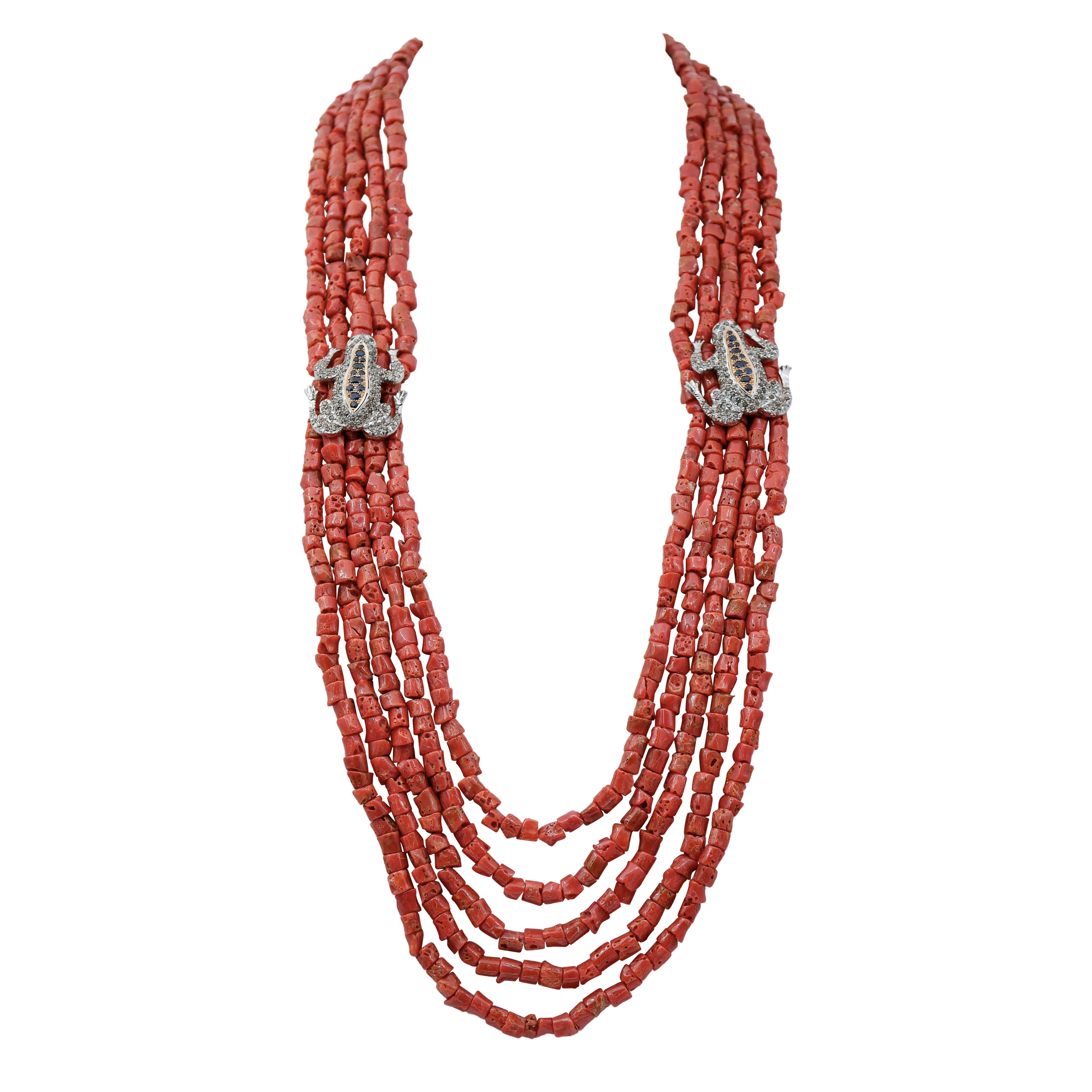 Collier en corail, saphirs, tsavorite, diamants, or rose et argent