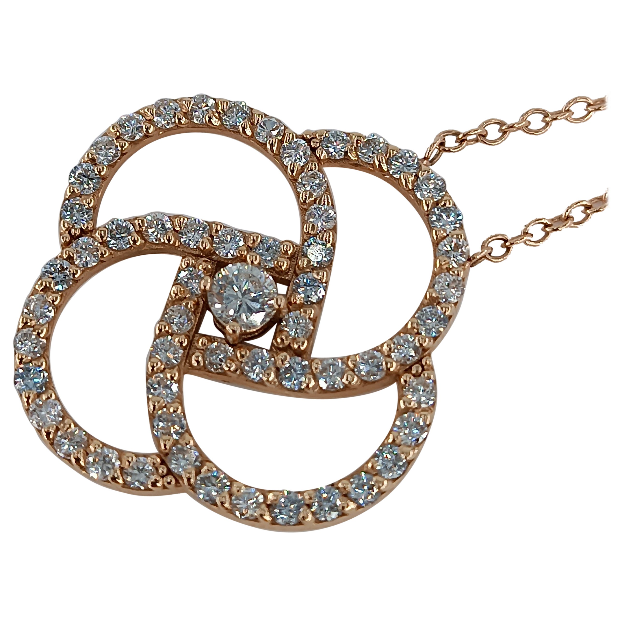 1.68 Carat VS G Rose Gold Necklace with Central Diamond 0.25 Carat For Sale