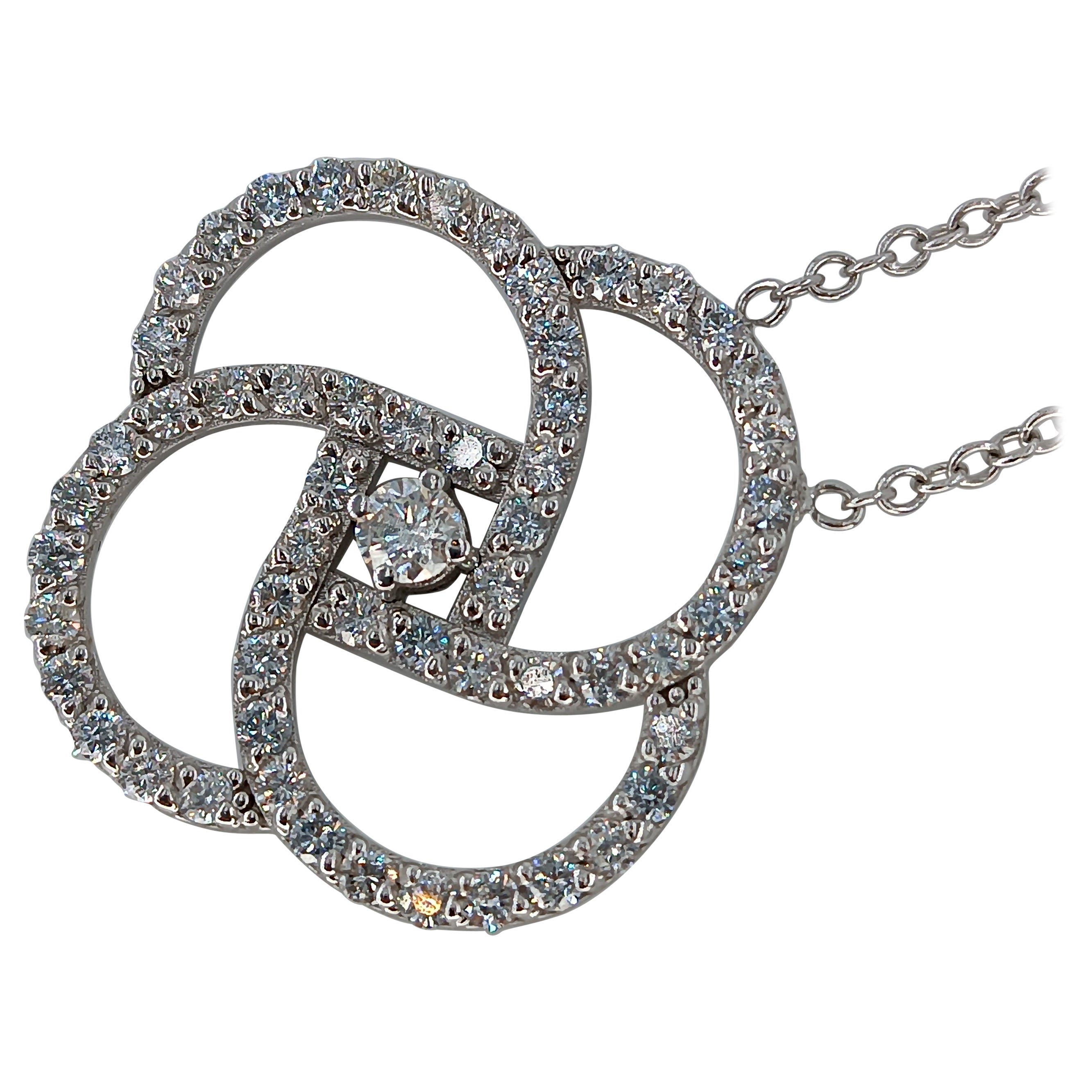 1,68 Karat VS G Weißgold  Halskette mit Central  0,25 Karat Diamant-Diamant 