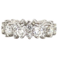 18k Diamond Cluster Eternity Band White Gold