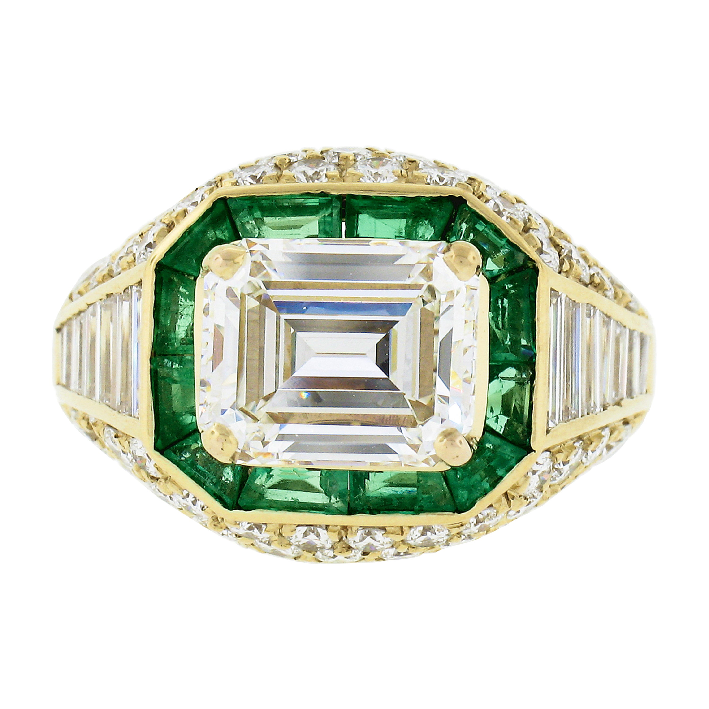 Estate 18k Yellow Gold 6.07ct GIA Emerald Cut & Baguette Diamond Engagement Ring For Sale