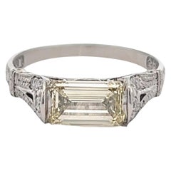 Art Deco GIA 1.50 Carats Emerald Cut Diamond Platinum Ring