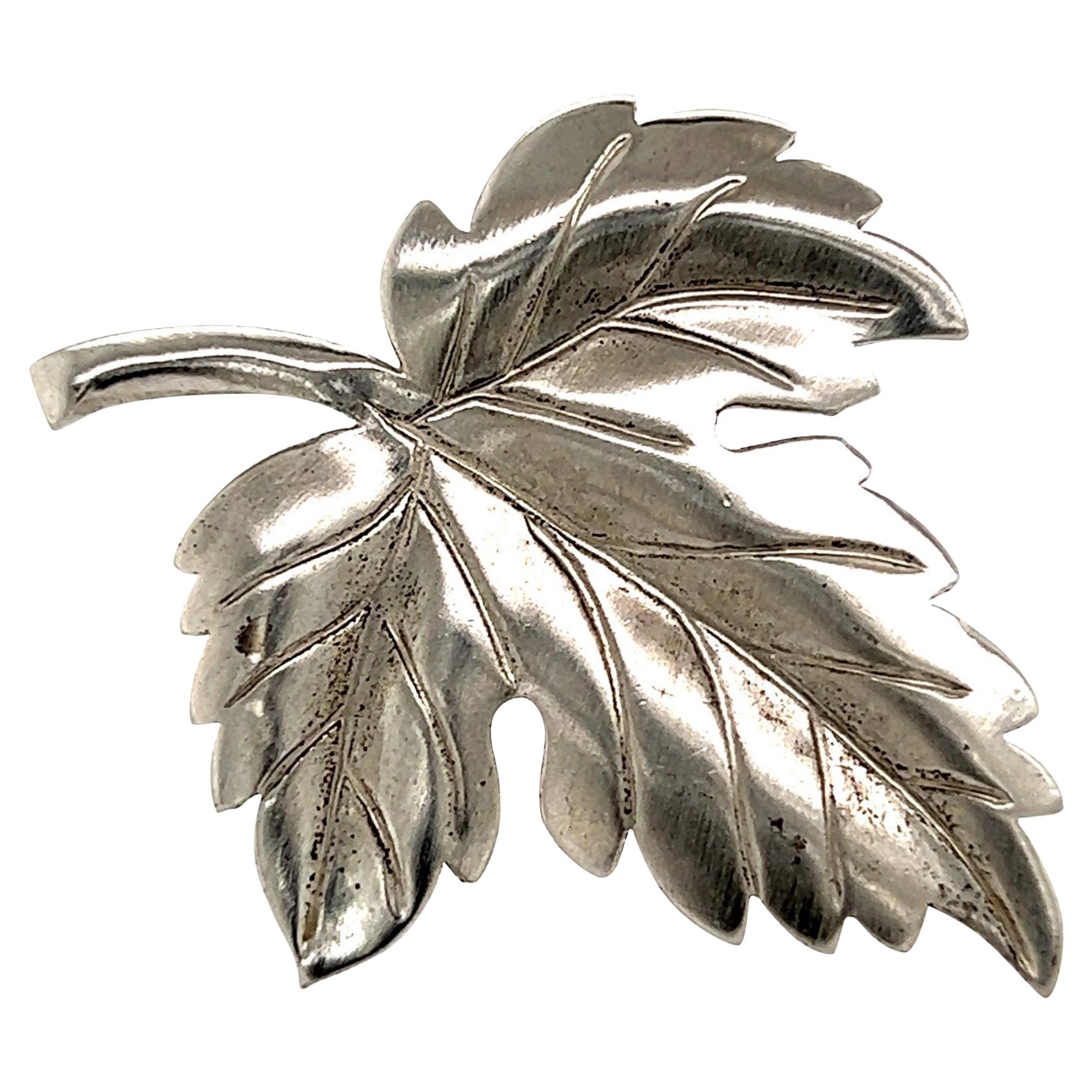 Tiffany & Co. Estate Leaf Brooch Pin Sterling Silver 7 Grams For Sale
