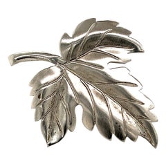 Blattbrosche aus Sterlingsilber von Tiffany & Co. mit 7 Gramm