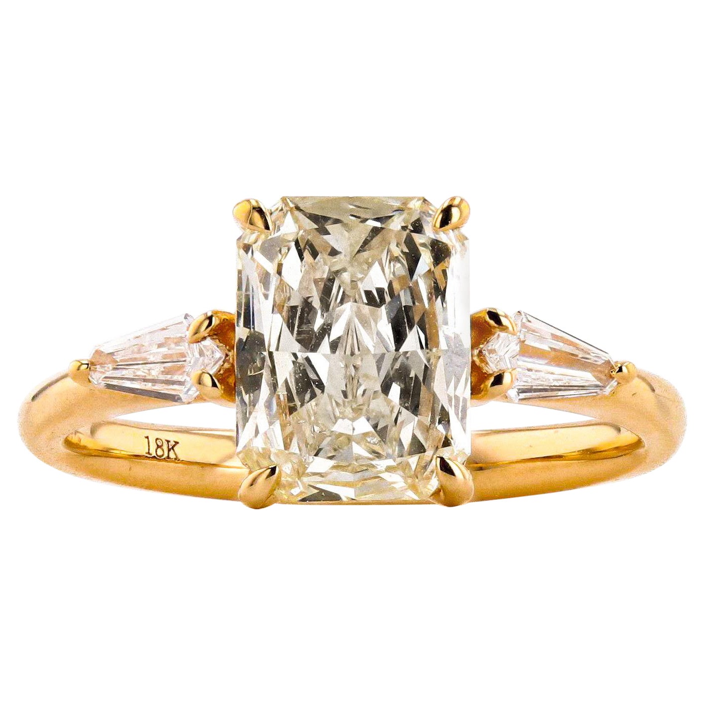 1.70 Carat Champagne Diamond Ring For Sale