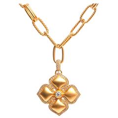 Antique Finish Diamond Gold Flower Pendant 10