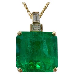 Certified 6.69ct Vivid Green Colombian Emerald Diamond 18k Gold Pendant Necklace