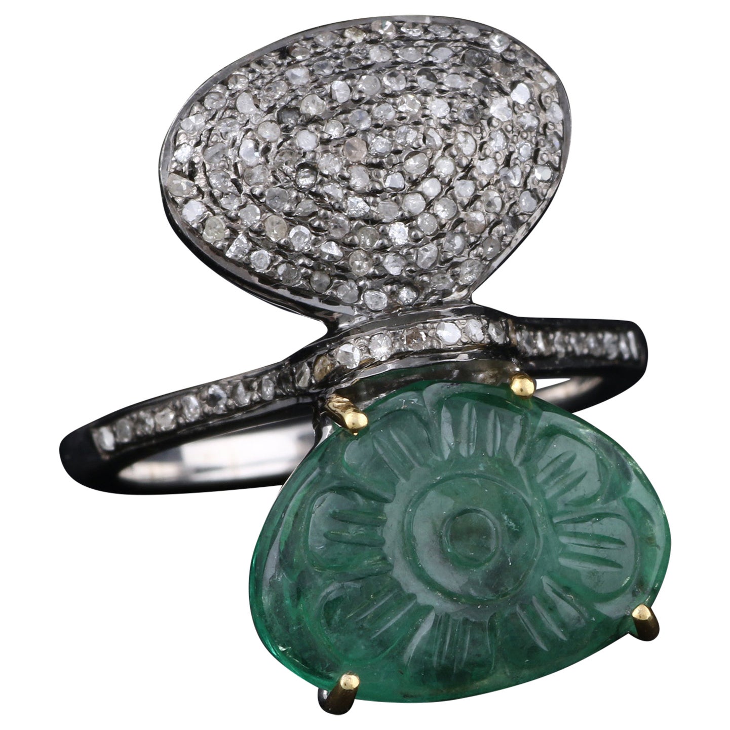 Victorian Style Diamond Silver Green Emerald Wedding Anniversary Ring