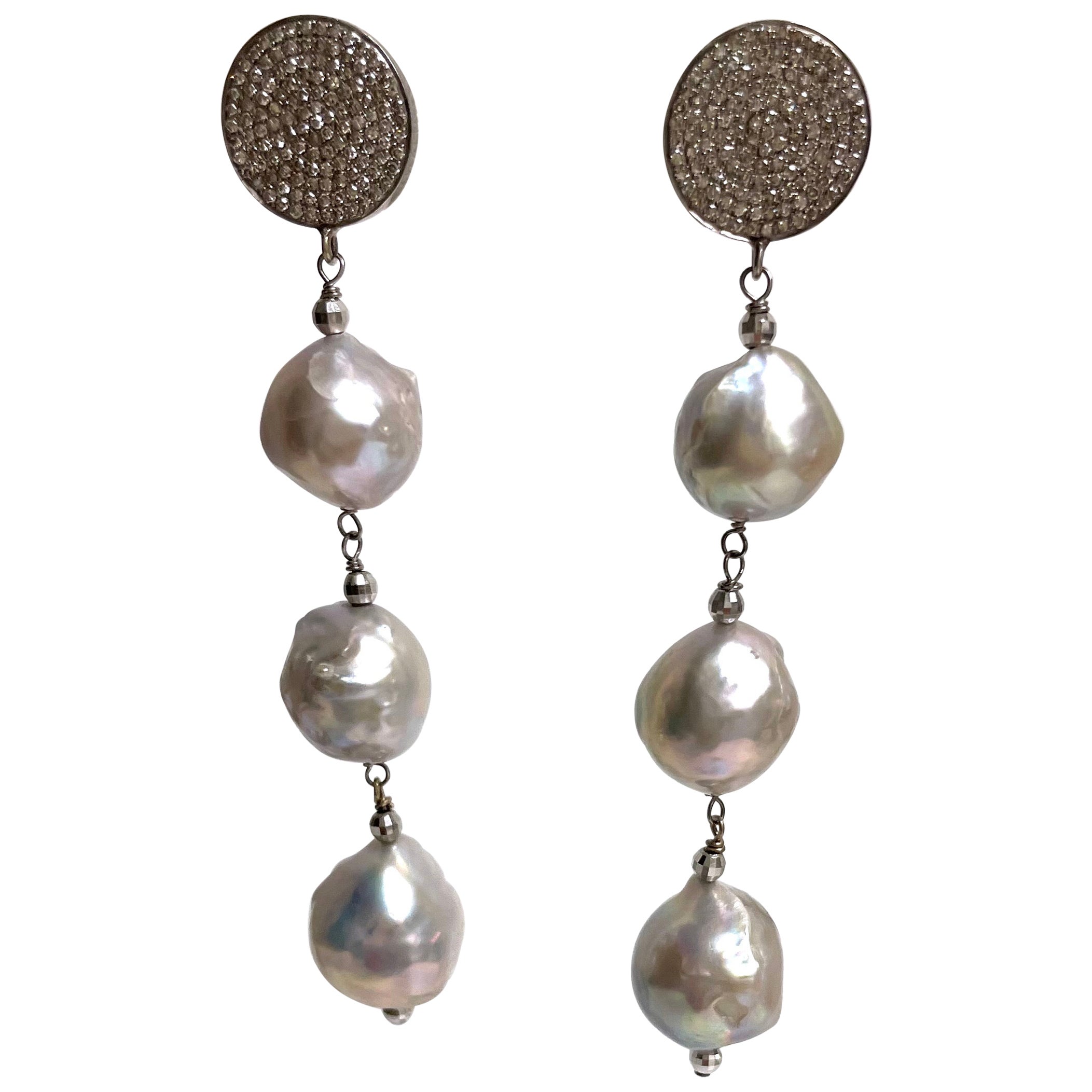 Large Silver-Gray Freshwater Pearl Paradizia Earrings