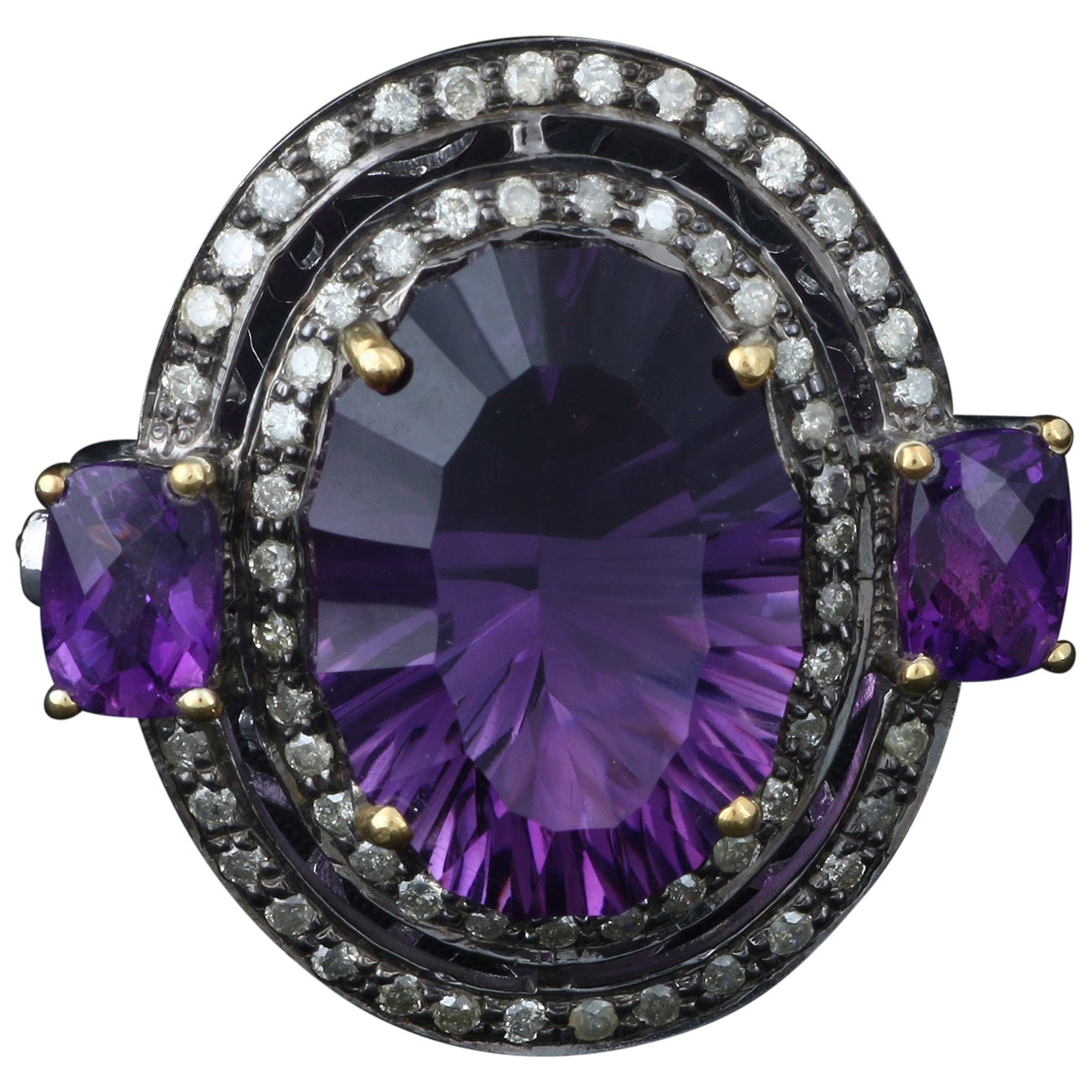 Art Deco Style Diamond Silver Amethyst Wedding & Party Solitaire Ring For Sale